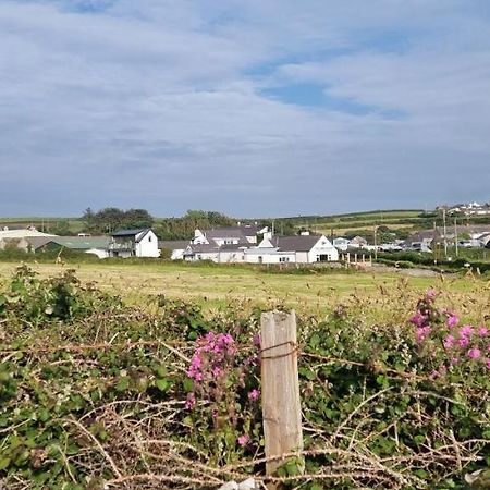 The Lobster Pot Cottage Church Bay Llanrhyddlad Екстер'єр фото