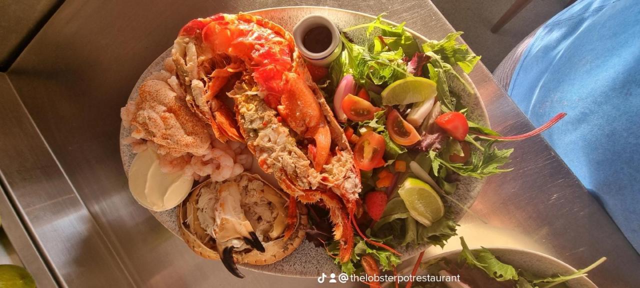 The Lobster Pot Cottage Church Bay Llanrhyddlad Екстер'єр фото