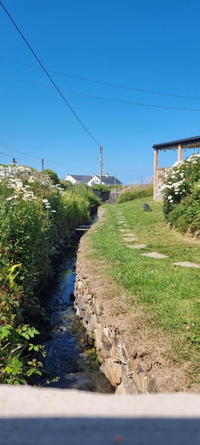 The Lobster Pot Cottage Church Bay Llanrhyddlad Екстер'єр фото